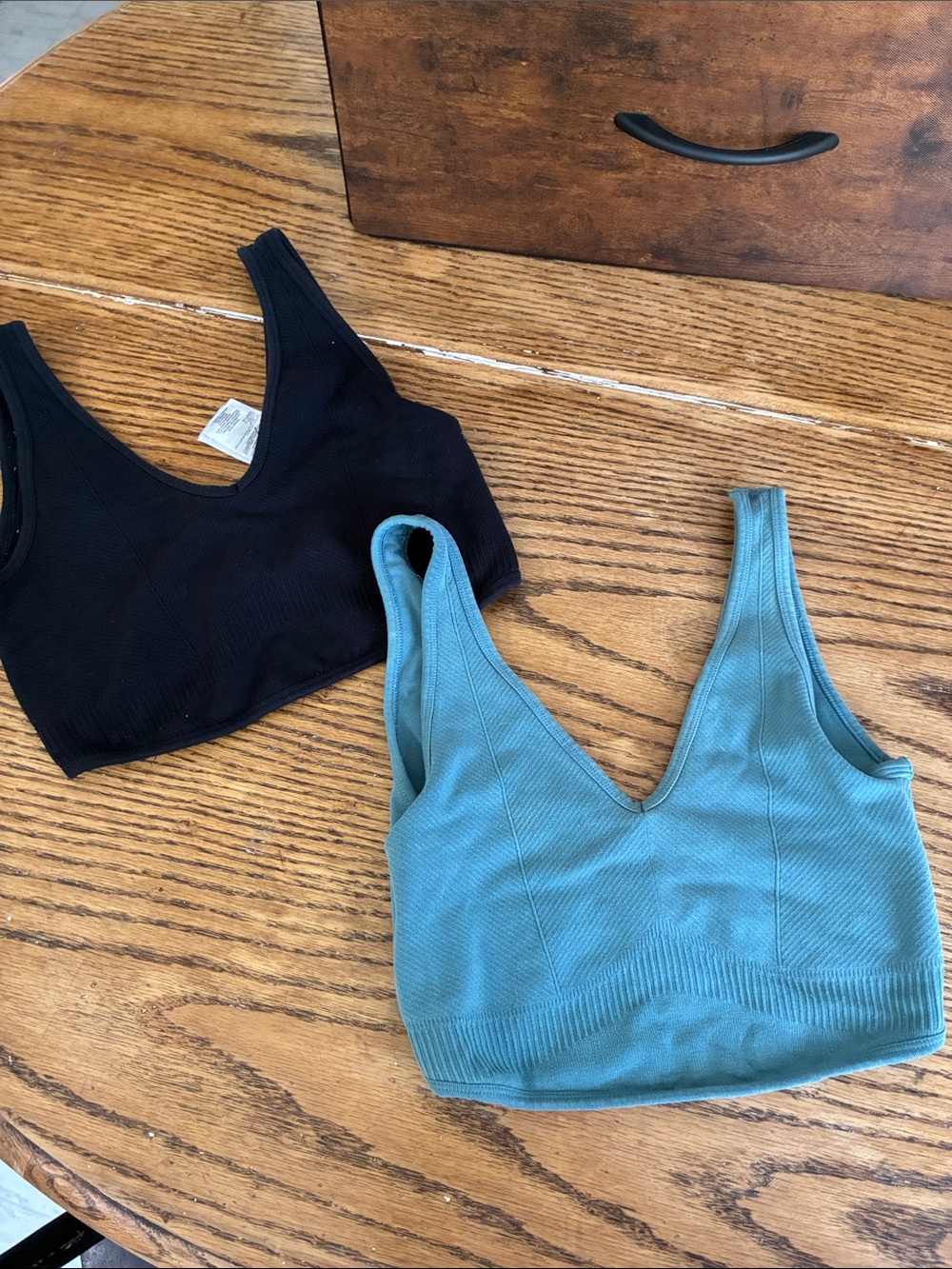 Gymshark Black and Teal Ribbed V-Neck bra bundle